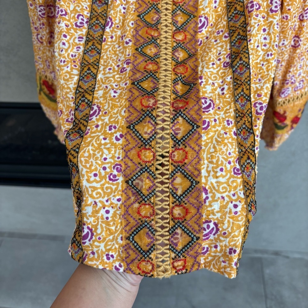 Maeve Goldie Embroidered Blouse, Size 2 - Picture 11 of 16